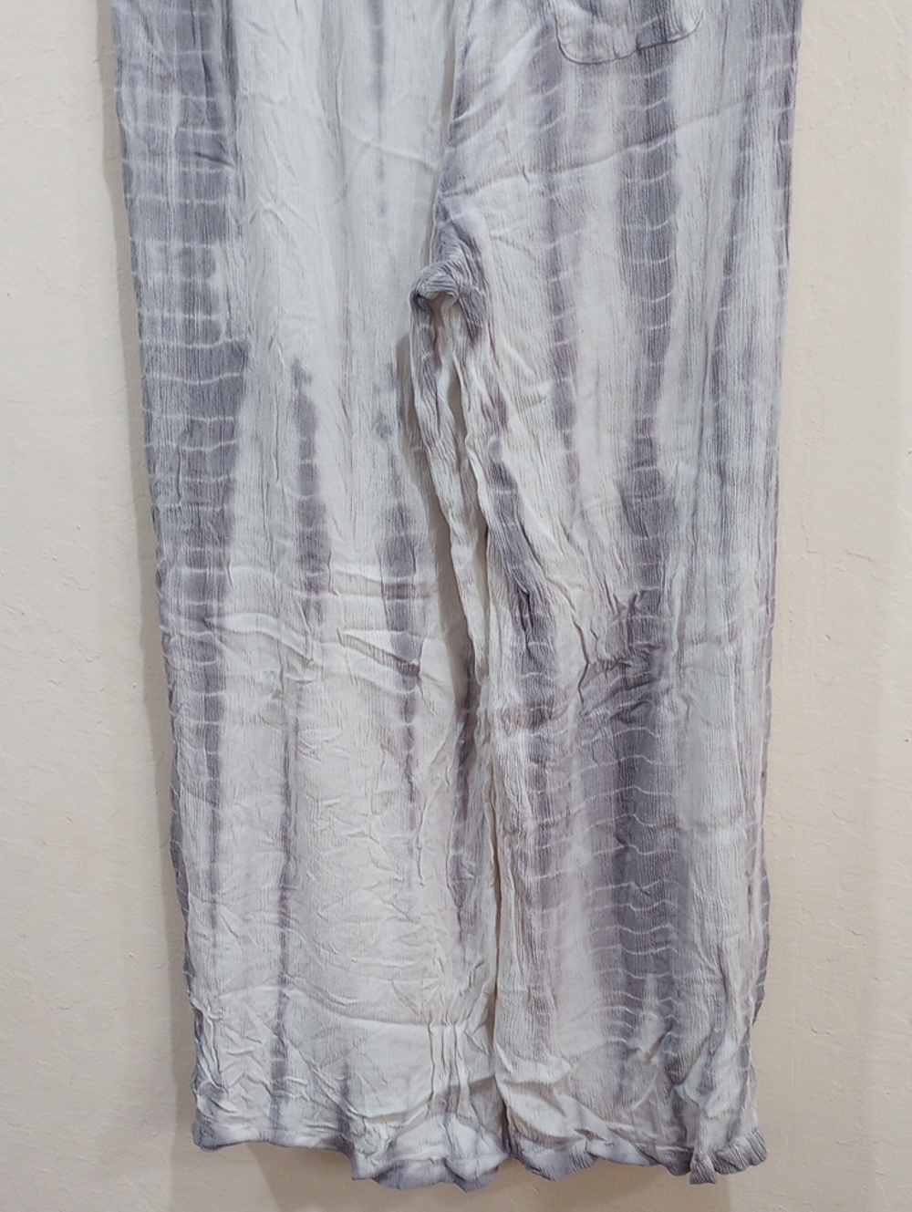 Anthropologie Mermaid Beachcomber Wide Leg Tie Dye  Gray And White Pants, Size M - Picture 9 of 16
